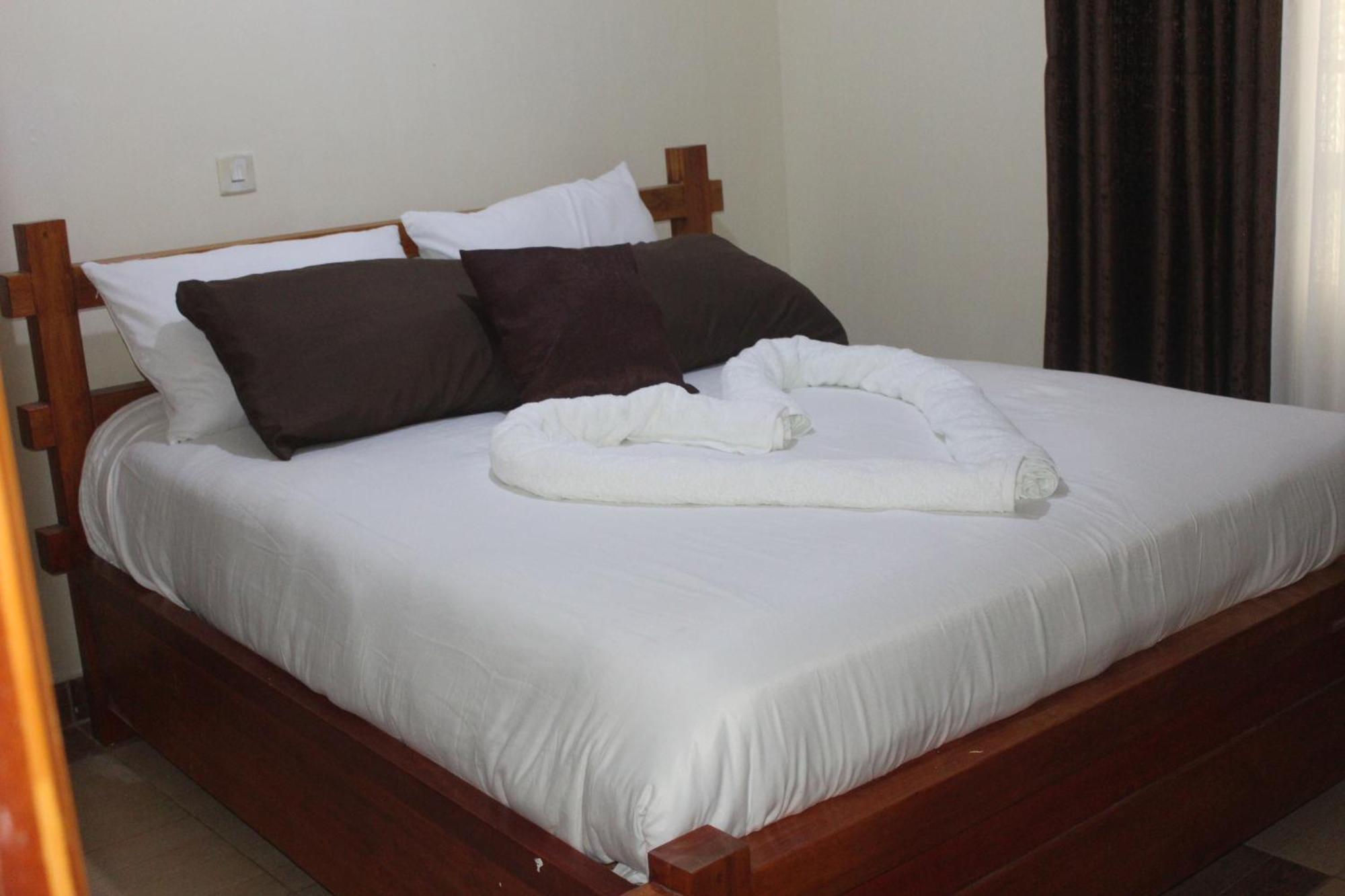 Eshborns House - Near Jomo Kenyatta International Airport And Sgr With Shuttle Services Syokimau Exterior photo